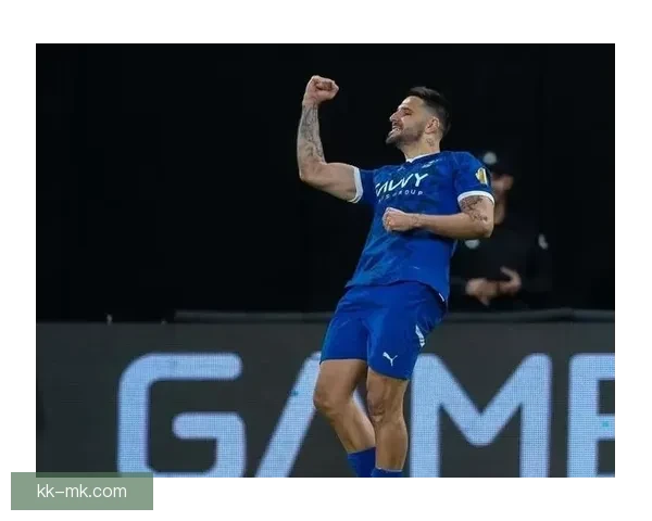 利雅得新月正式宣布签下葡萄牙后卫坎塞洛 强化防线实力